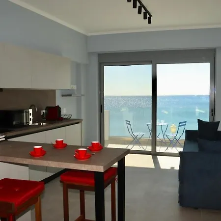 Sea Breeze Modern With A Refreshing Balcony View Apartment Haraki