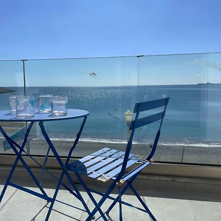 Apartment Sea Breeze Modern With A Refreshing Balcony View Haraki